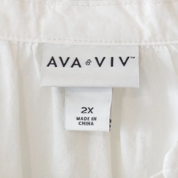 Ava & Viv Plus Size Lace Flutter Sleeve White Cotton Peasant Blouse Size 2X - Picture 10 of 12